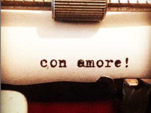 Con amore - la Lettera22 e il logo LaTuaMomis